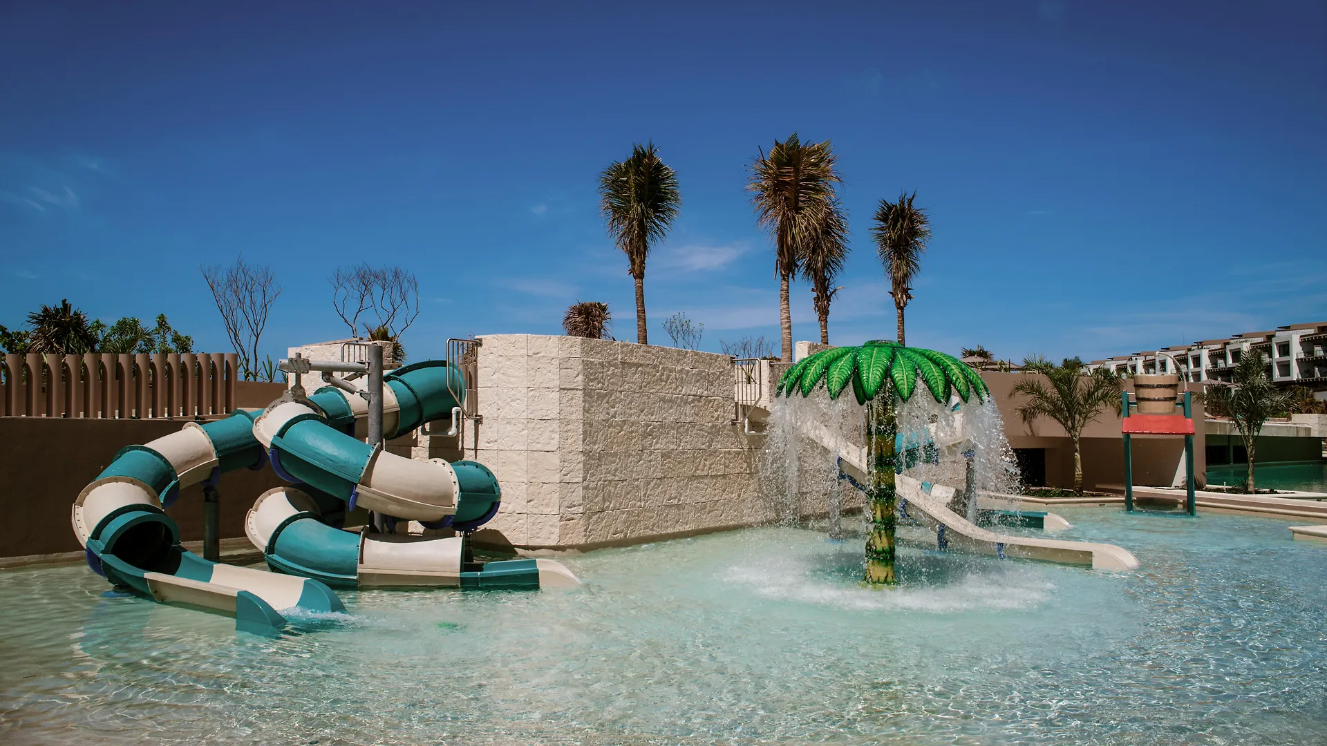 Estudio Playa Mujeres Cancun Meksika