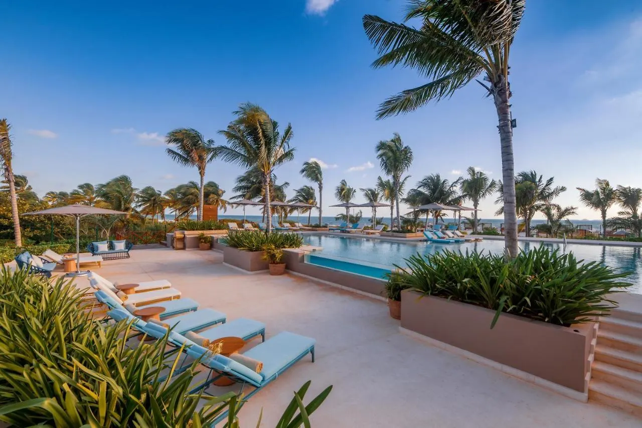 Estudio Playa Mujeres Cancun 5*,
